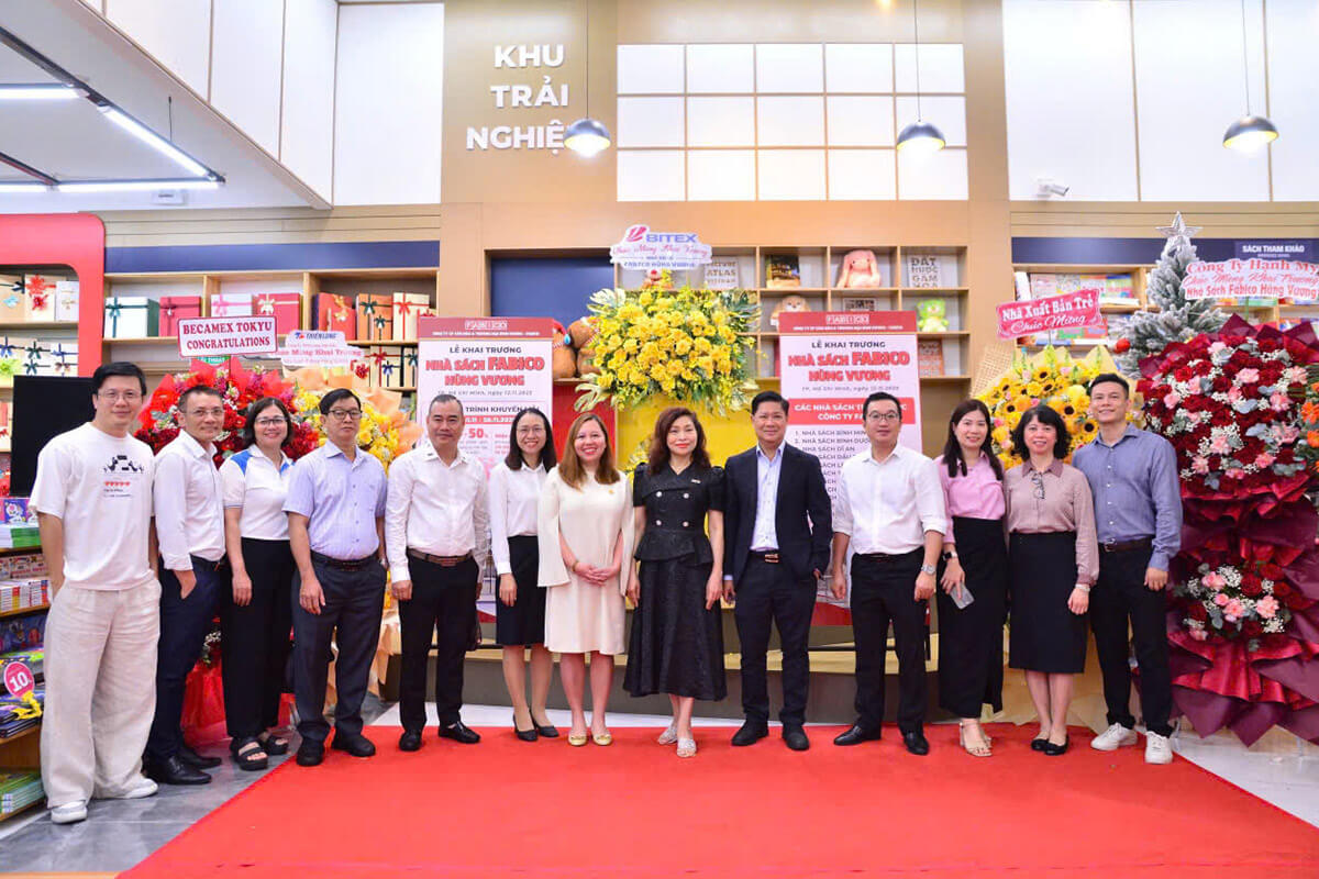 Khai trương Nhà sách FABICO Hùng Vương Khai trương Nhà sách FABICO Hùng Vương